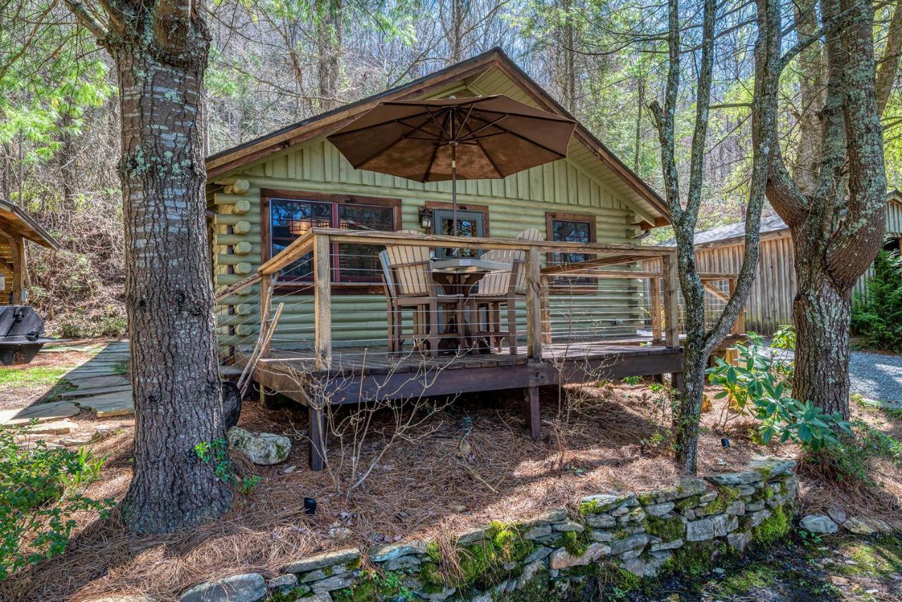 Staynantahala - Smoky Mountain Cabins And Luxury Yurts Aquone Eksteriør bilde