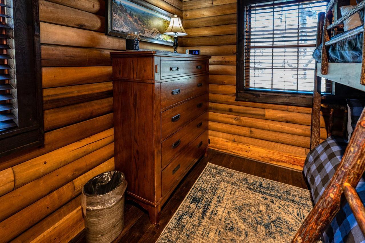 Staynantahala - Smoky Mountain Cabins And Luxury Yurts Aquone Eksteriør bilde