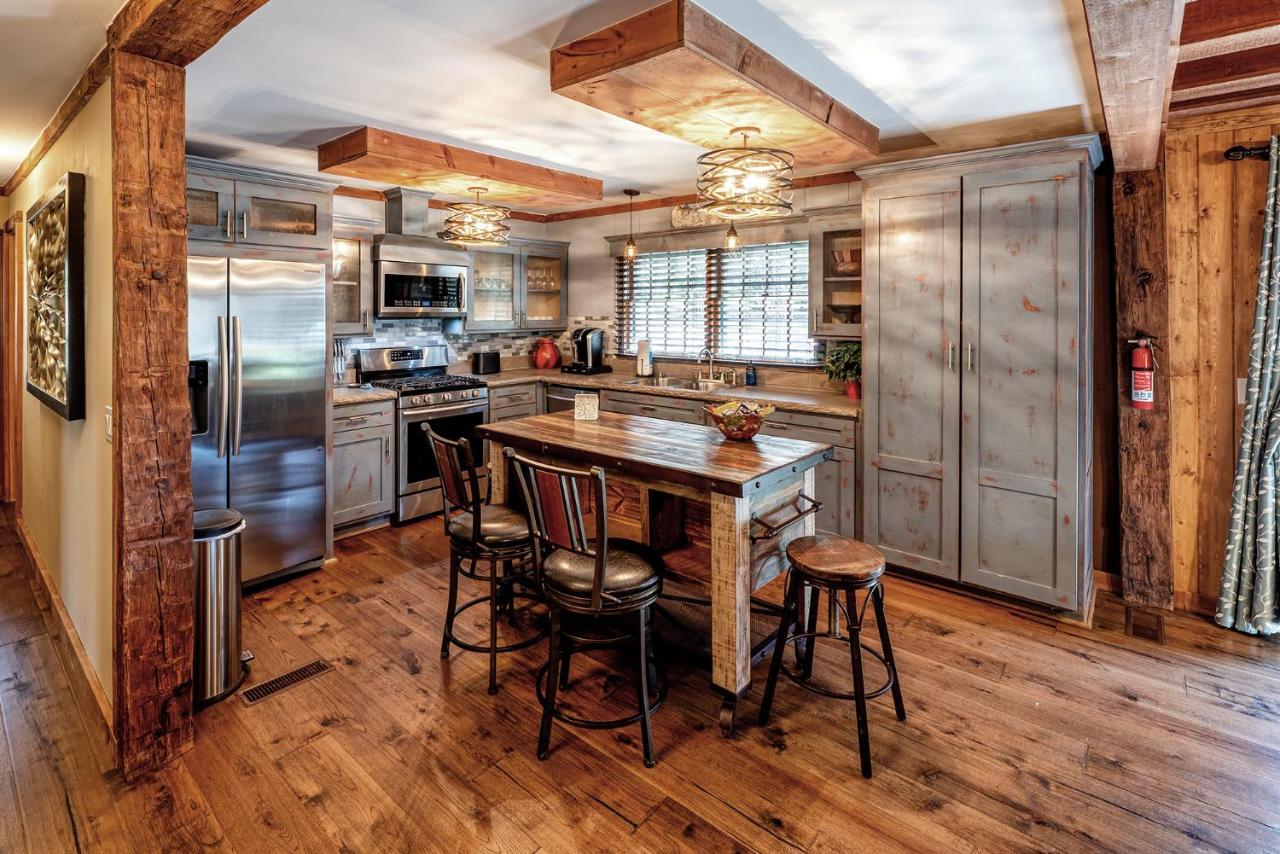 Staynantahala - Smoky Mountain Cabins And Luxury Yurts Aquone Eksteriør bilde