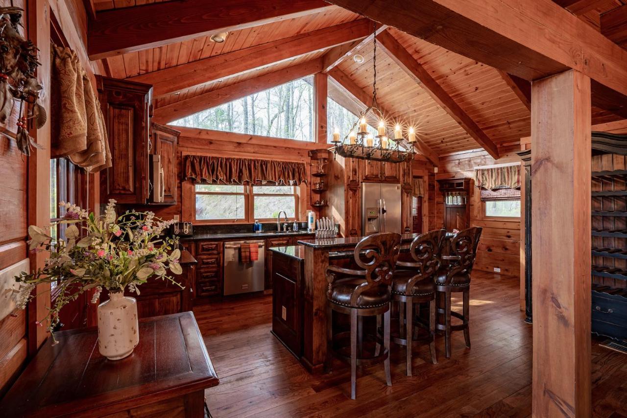Staynantahala - Smoky Mountain Cabins And Luxury Yurts Aquone Eksteriør bilde